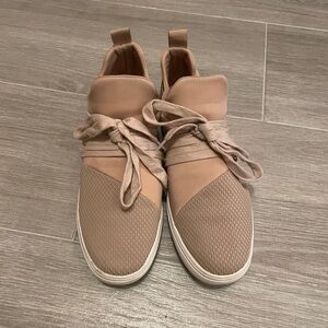 Steve Madden Pink Beige Tan Women's Sneakers Lancer 8